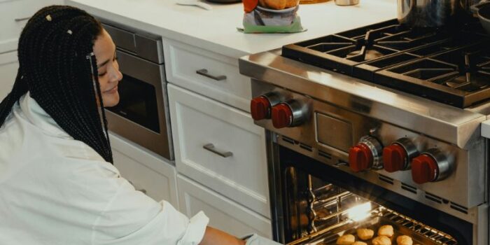 what is a ghost kitchen and how do you start a profitable virtual kitchen in 2025